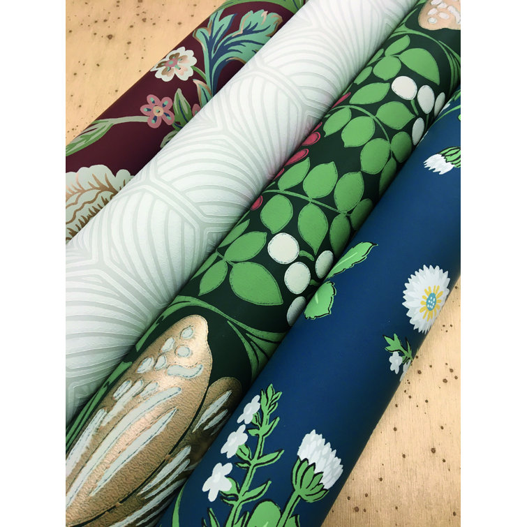 Navy and White Floral Nonwoven Wallpaper Roll