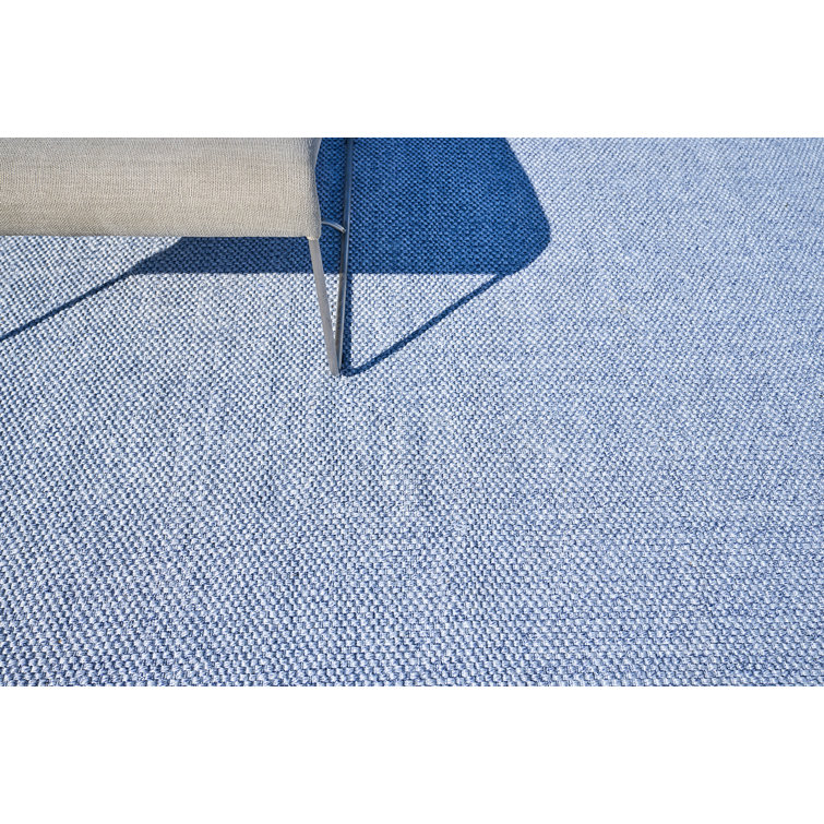 Serene Breeze Light Blue Synthetic 8' x 10' Flatweave Rug