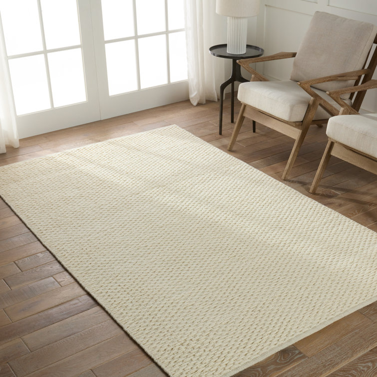 Handwoven Luxe Cream Wool 8'x10' Stain-Resistant Area Rug