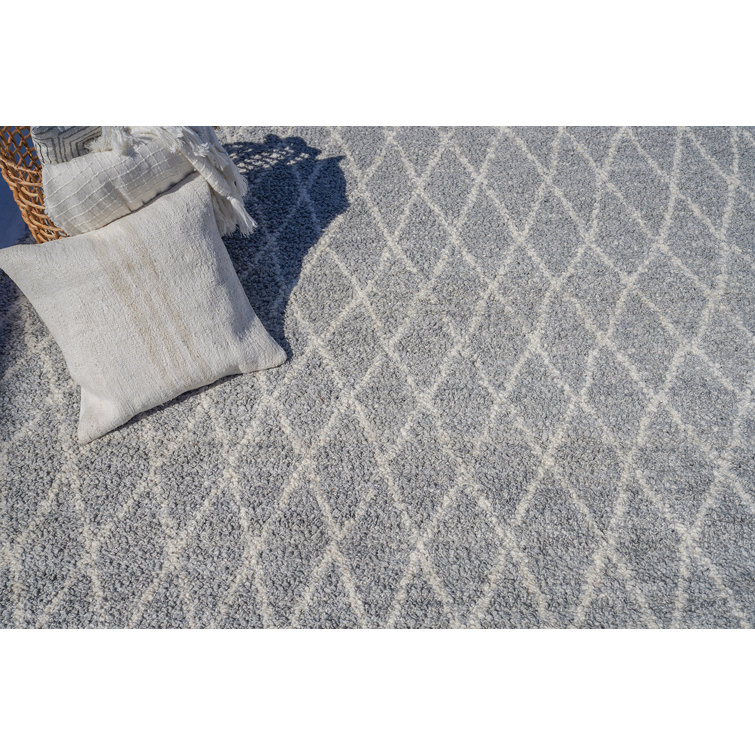 Gray and White Geometric Flat Woven Handmade Rug, 5' x 8'