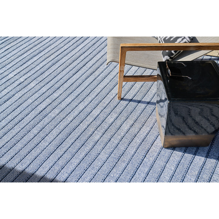Nova 5' x 8' Blue Synthetic Flat Woven Striped Rug