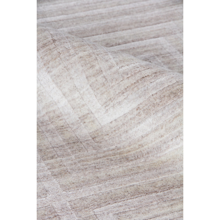 Handmade Light Beige Wool and Viscose Geometric 8' x 10' Area Rug