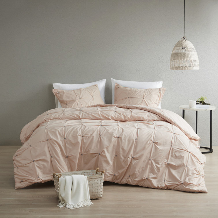 King White Cotton Embroidered Comforter Set with Shams