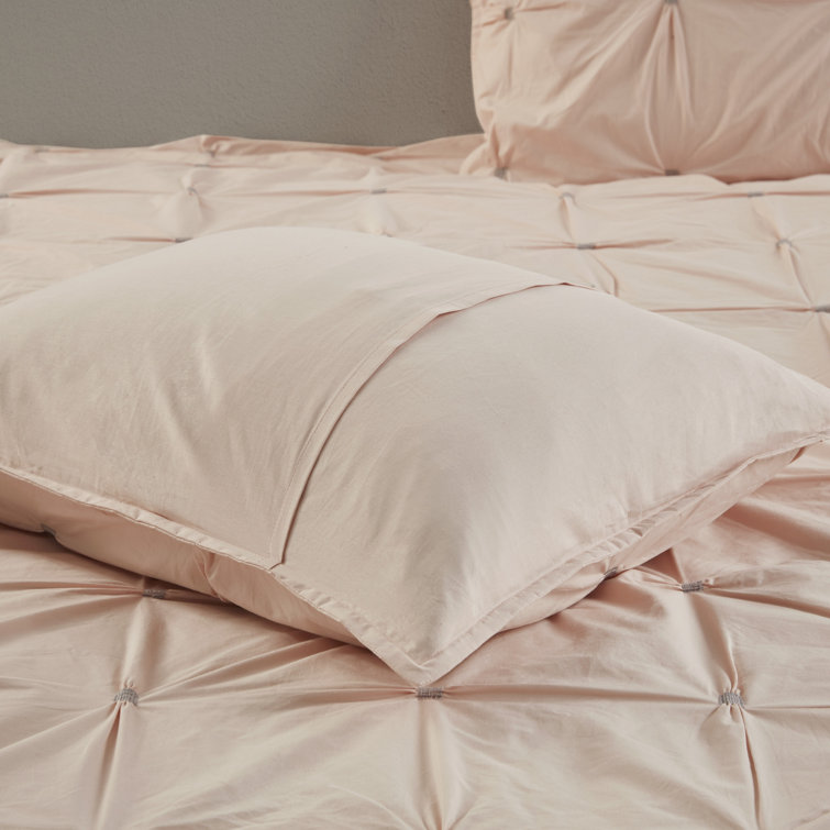 King White Cotton Embroidered Comforter Set with Shams
