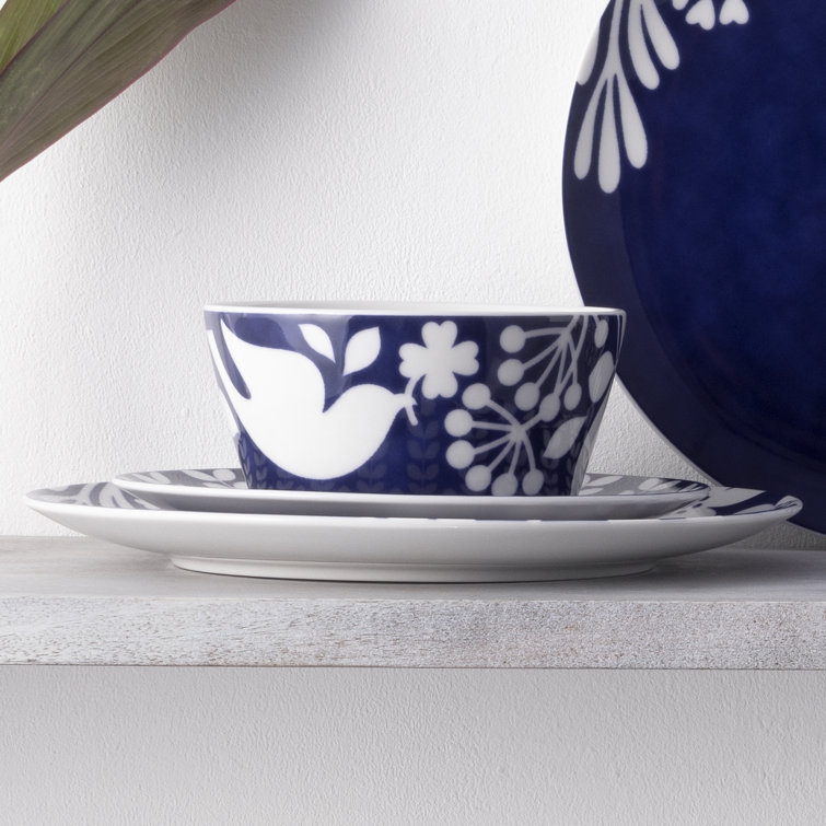 Blue and White Porcelain Floral 4-Piece Place Setting