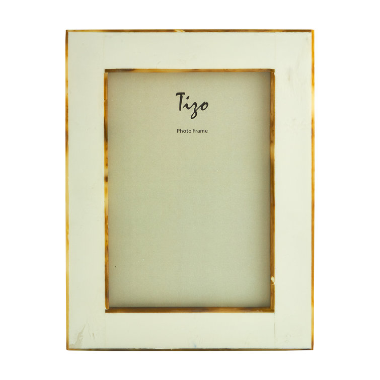 Classic Clear Acrylic 4x6 Tabletop Photo Frame