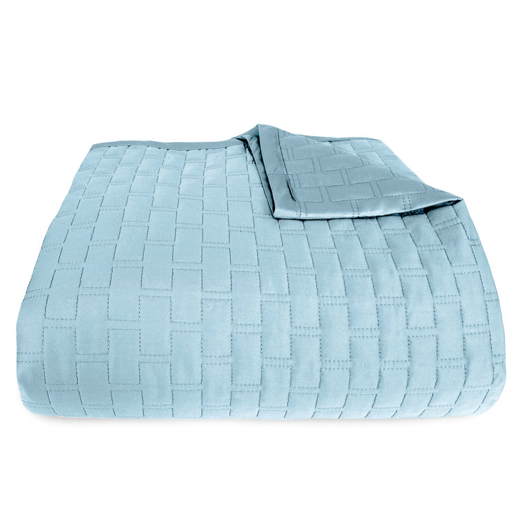 Sky Blue Reversible Queen Bamboo Quilted Coverlet Set