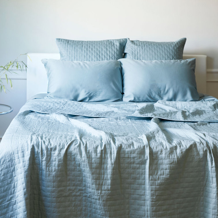 Sky Blue Reversible Queen Bamboo Quilted Coverlet Set