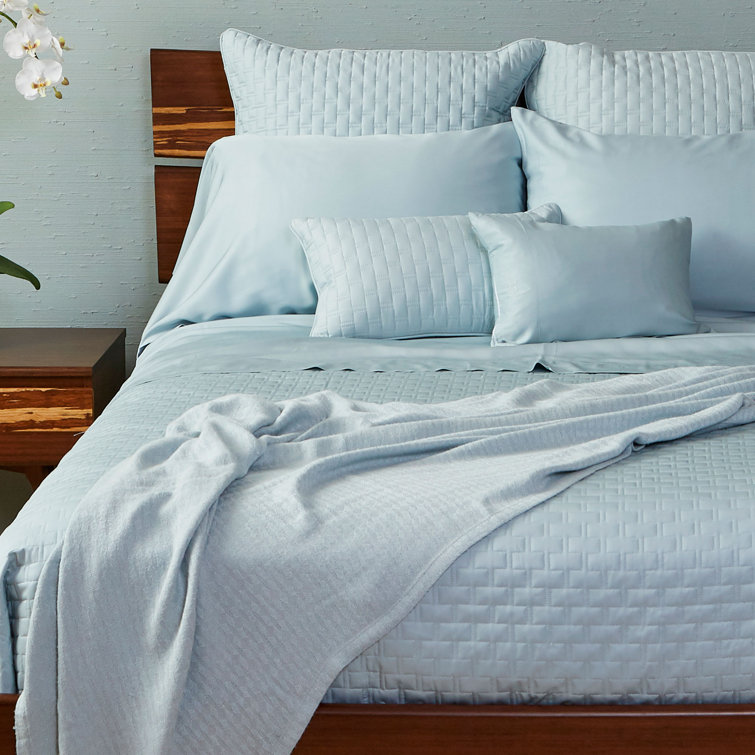 Sky Blue Reversible Queen Bamboo Quilted Coverlet Set
