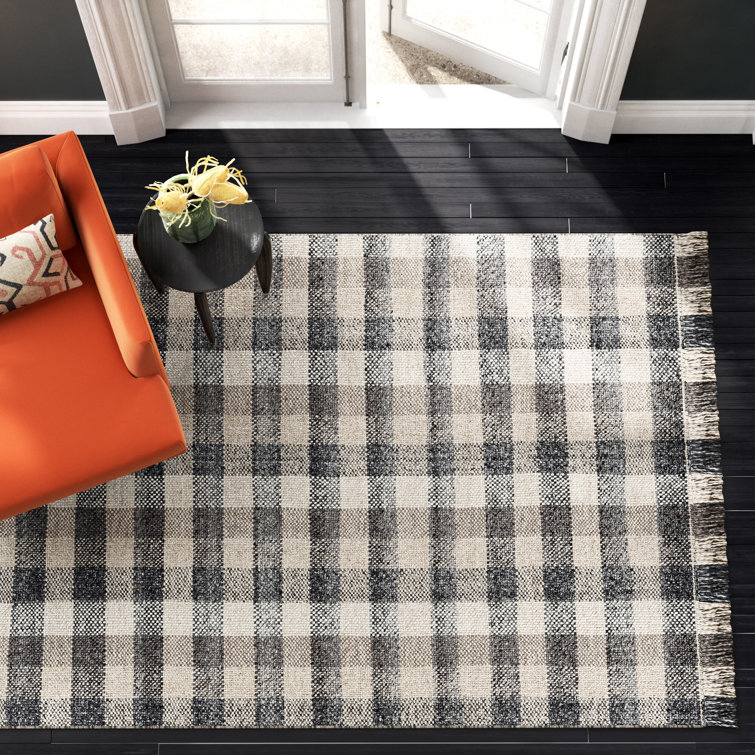 Handmade Gray and Beige Wool Plaid 5' x 7' Rug