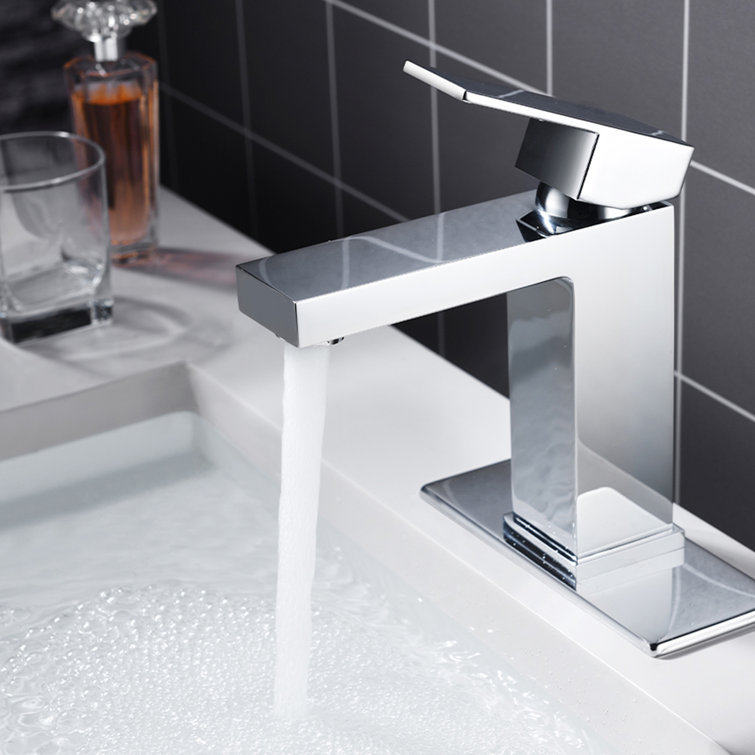 Chrome Single Handle Bathroom Faucet with Pop-Up Drain Assembly