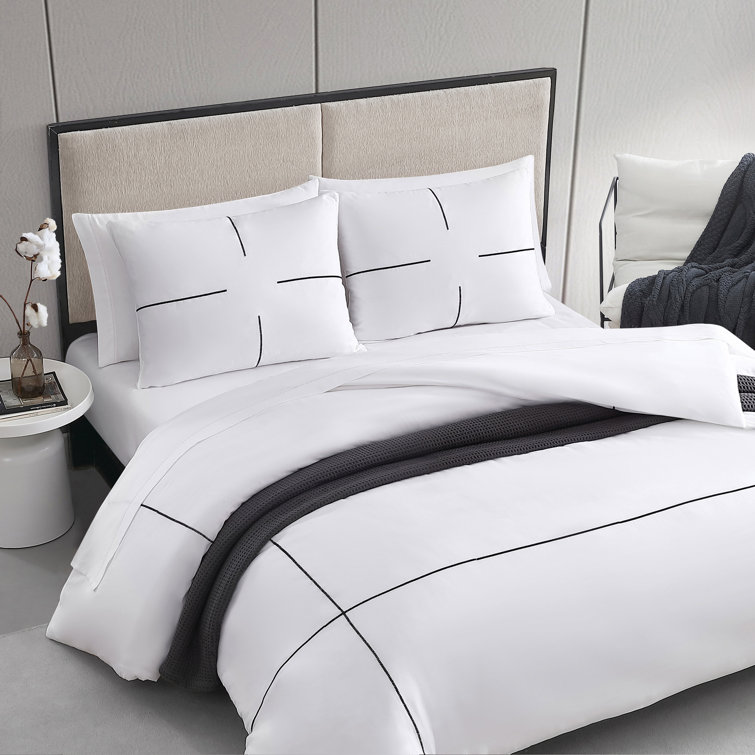 Zig Zag White Cotton Sateen King Comforter Set