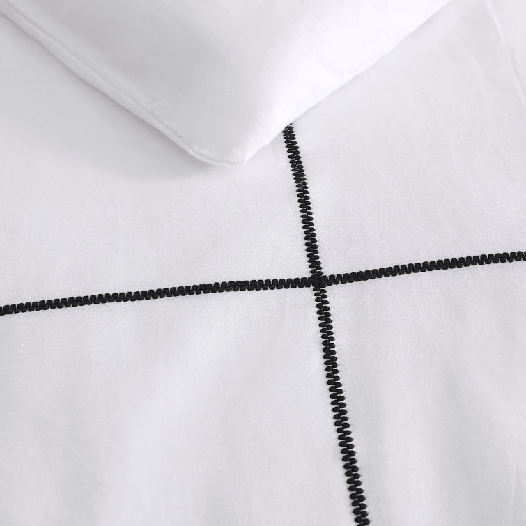 Zig Zag White Cotton Sateen King Comforter Set
