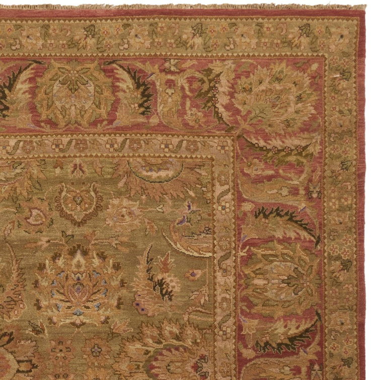 Heirloom Light Green and Rose Hand-Knotted Wool Rug 6' x 9'