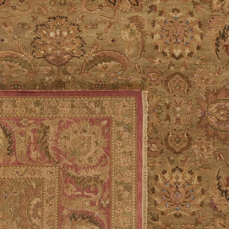 Heirloom Light Green and Rose Hand-Knotted Wool Rug 6' x 9'