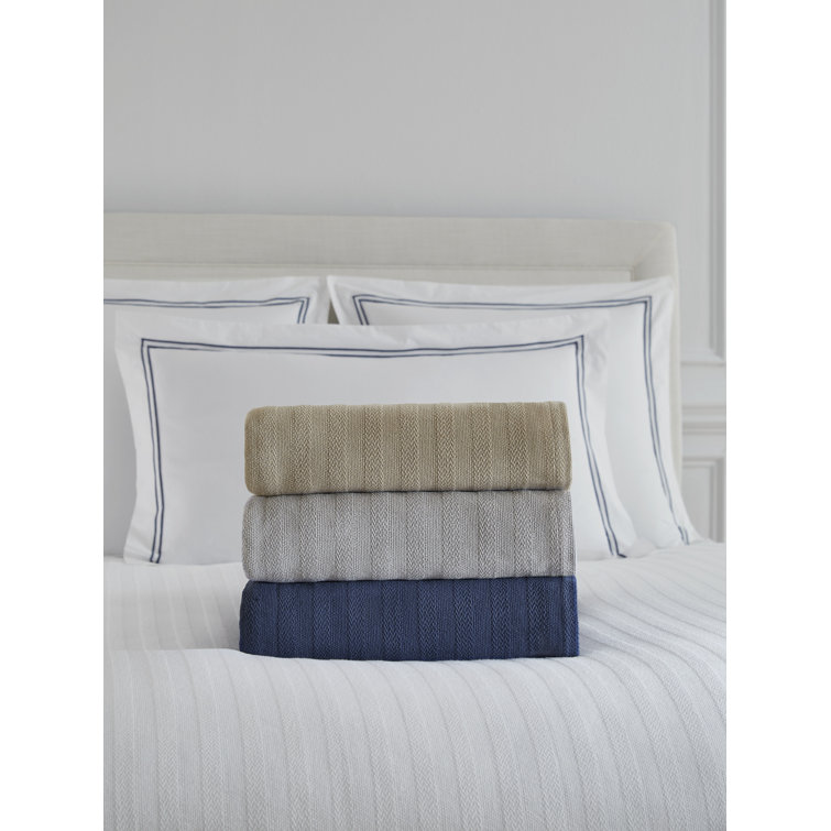 Tavira Sophisticated Navy Twin Cotton Woven Blanket
