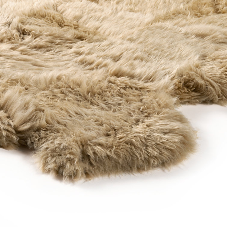Hand-Knotted Beige Sheepskin Round Cowhide Rug