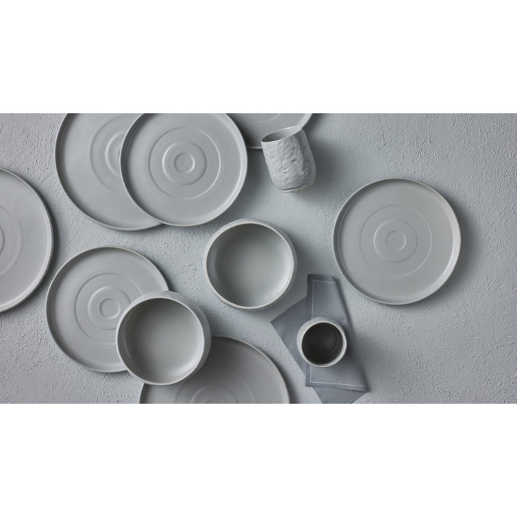 Gray and White Ceramic 16-Piece Textured Dinnerware Set