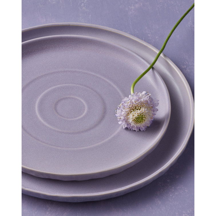 Lavender and White Textured Ceramic 16-Piece Dinnerware Set