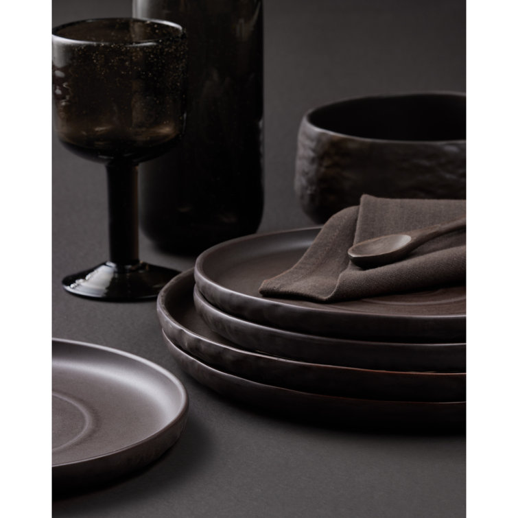 Black Ceramic 16-Piece Stoneware Dinnerware Set, Service for 8