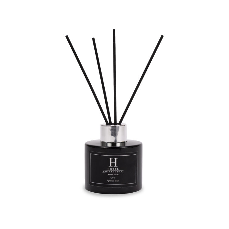 Dream On White Tea & Aloe Reed Diffuser with Cedarwood Hints