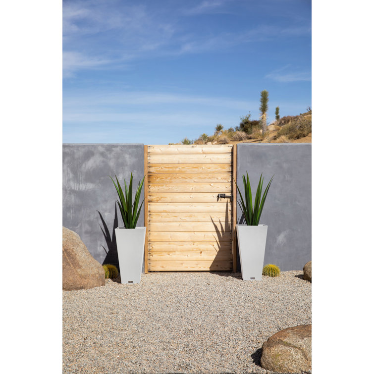 Midland Modern 26" White Recycled Plastic Indoor/Outdoor Planter