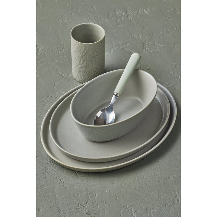 Katachi Light Gray Ceramic 16-Piece Dinnerware Set