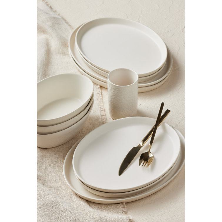 Katachi Ivory Stoneware 16-Piece Dinnerware Set for 8