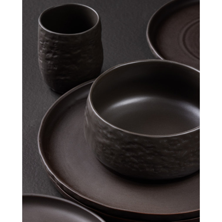 Black Ceramic 16-Piece Stoneware Dinnerware Set, Service for 8