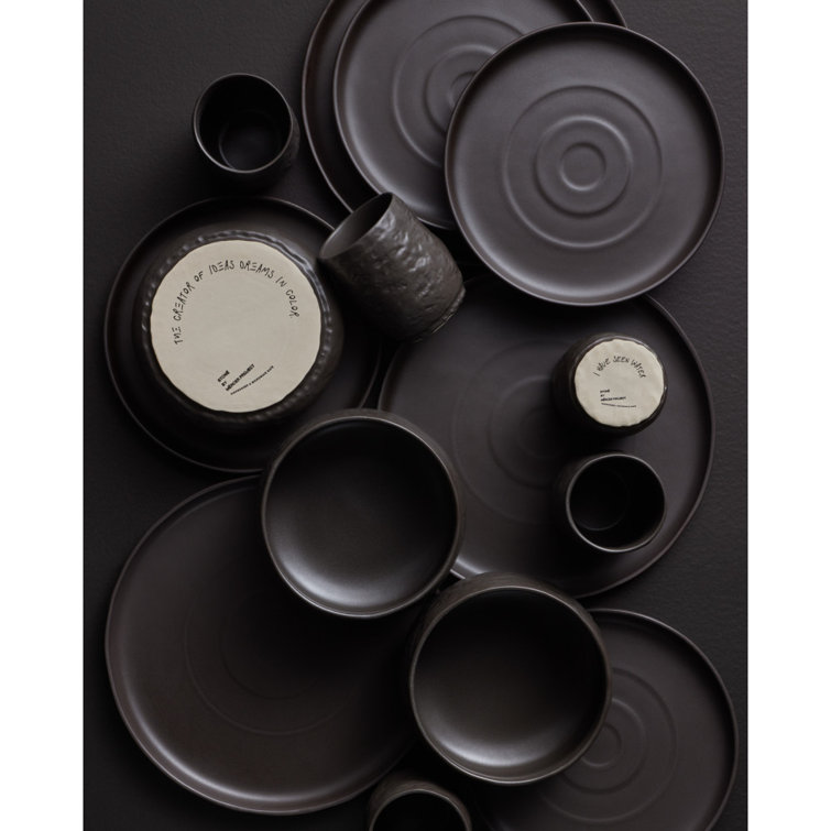 Black Ceramic 16-Piece Stoneware Dinnerware Set, Service for 8