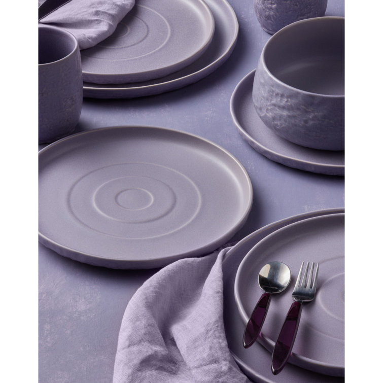 Lavender and White Textured Ceramic 16-Piece Dinnerware Set