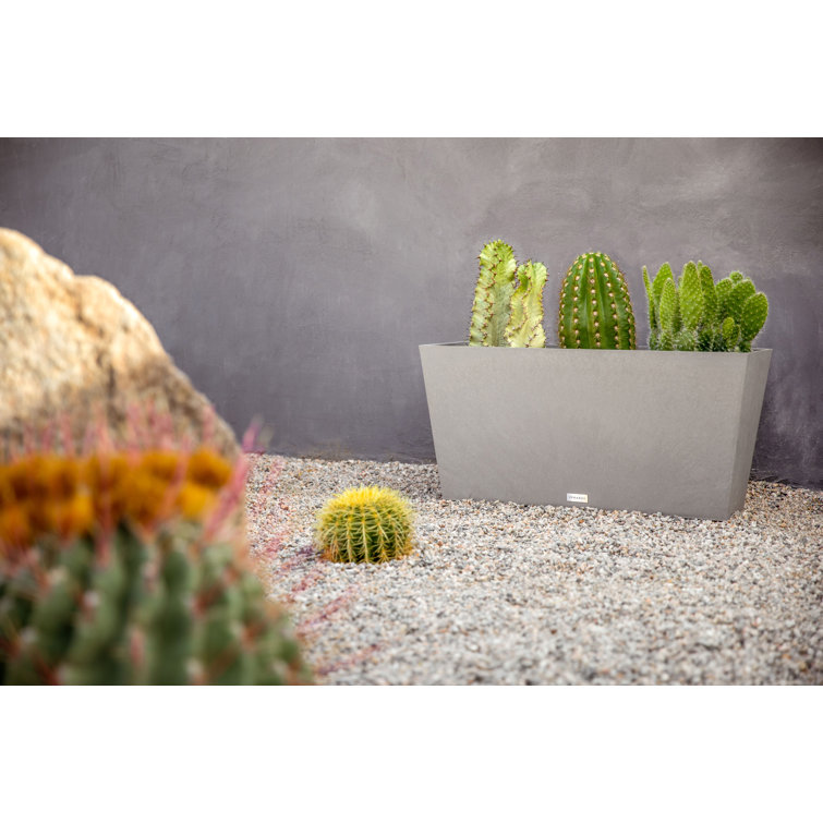 Gray 31" Recycled Plastic Indoor/Outdoor Planter Set