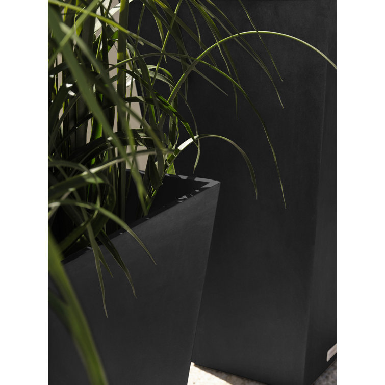 Black 26" Tall Modern Plastic Planter Set