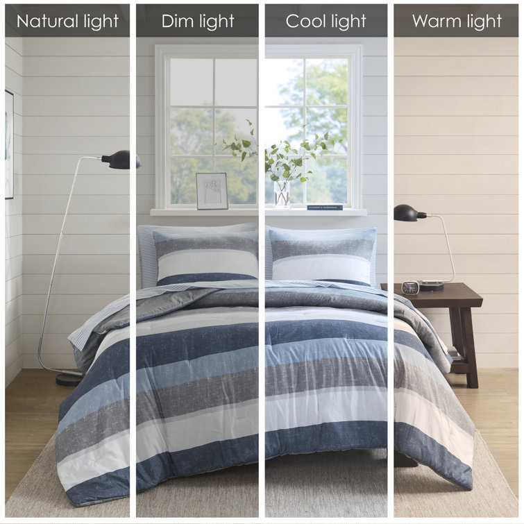 Queen Blue and Grey Microfiber 7-Piece Bed in a Bag Set