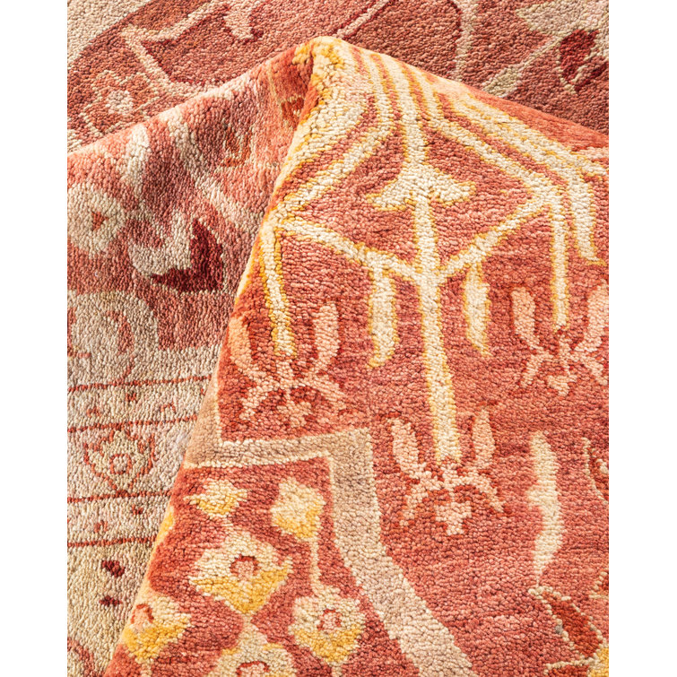 Hand-Knotted Floral Wool Area Rug 8'3" x 10'6" in Pink