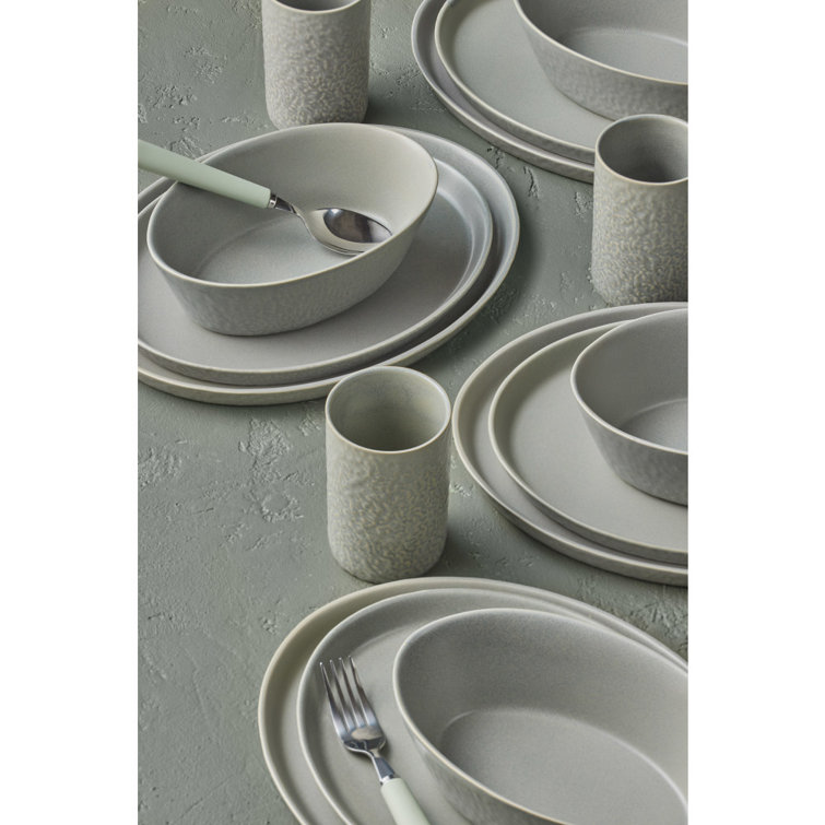 Katachi Light Gray Ceramic 16-Piece Dinnerware Set