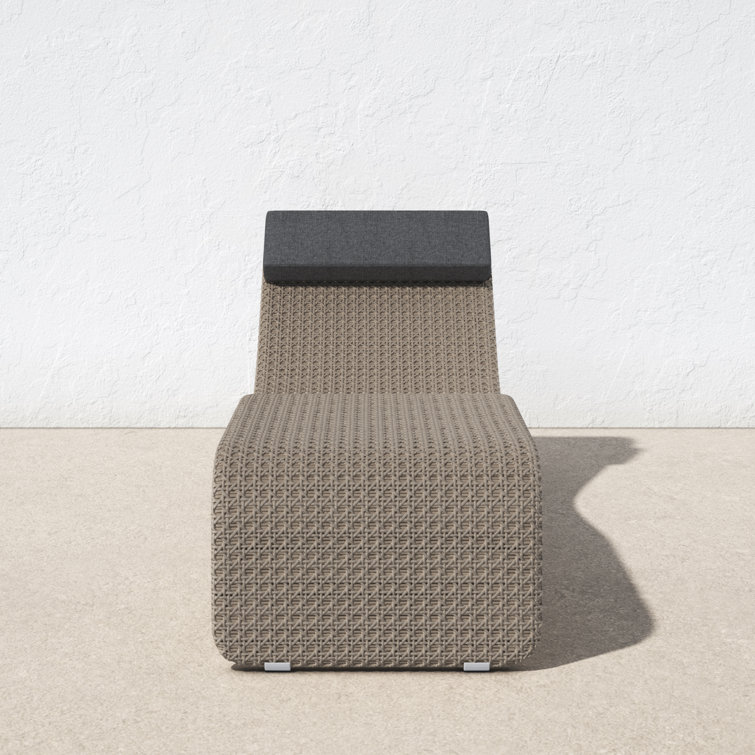 Breckin 27.5'' Outdoor Wicker Chaise Lounge