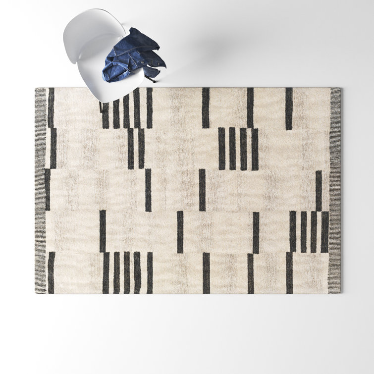 Handmade Cream and Black Wool Tufted Striped Rug 6' x 9'
