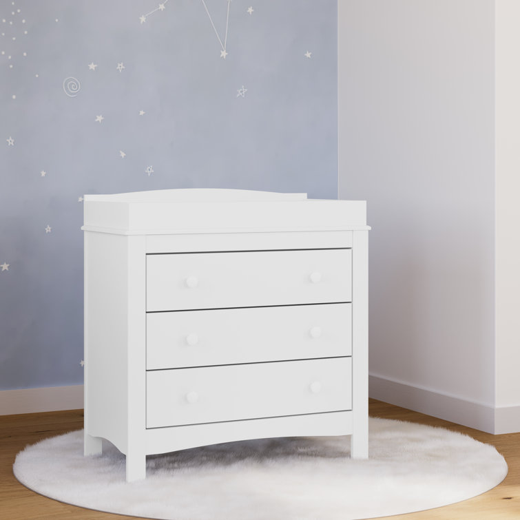 White 3-Drawer Chest with Changing Topper