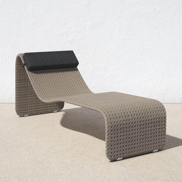 Breckin 27.5'' Outdoor Wicker Chaise Lounge