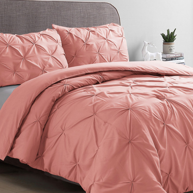 Coral Twin Pintuck Down Alternative Microfiber Comforter Set