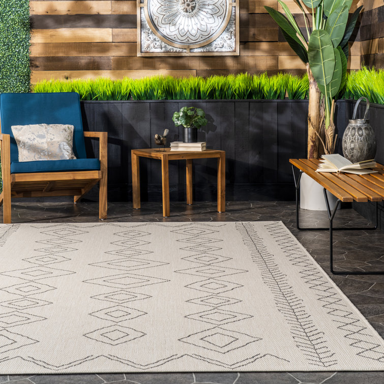 Aperto Ivory 6' Square Synthetic Easy Care Area Rug