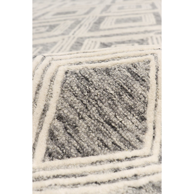Ivory Elegance Hand-Tufted Wool Rectangular Area Rug 12' x 15'