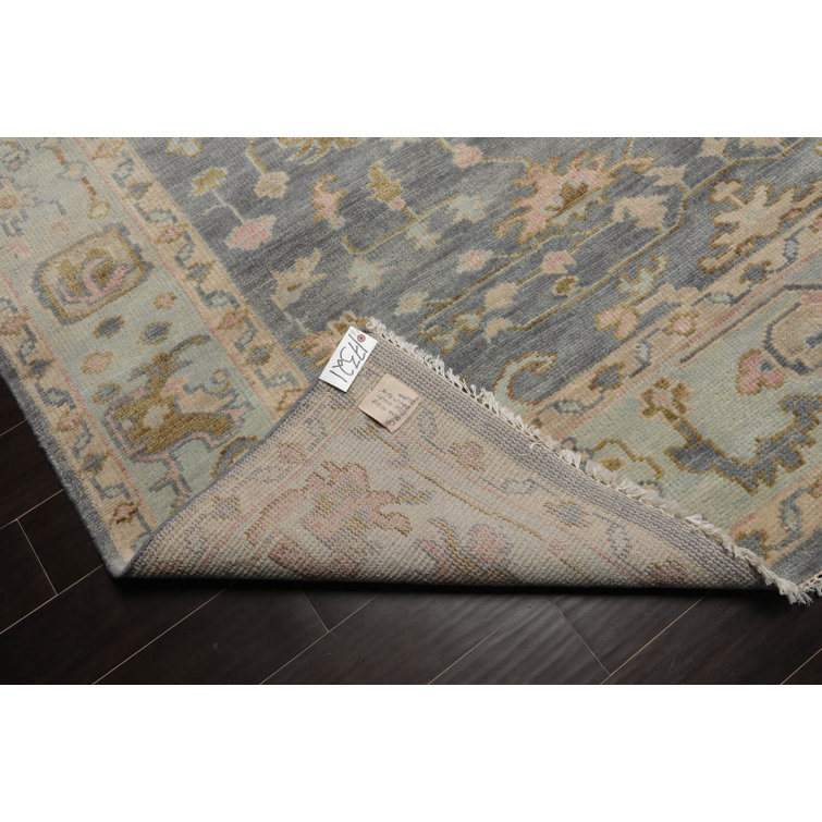 Gray and Beige Hand-knotted Wool Medallion Rug, 9' x 12'