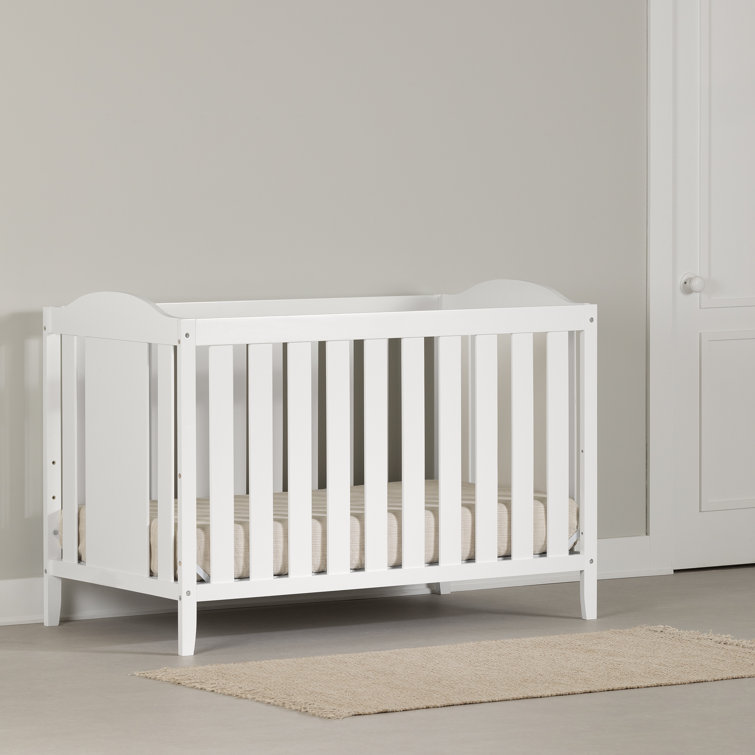 White Pine 3-in-1 Convertible Crib with Toddler Rail