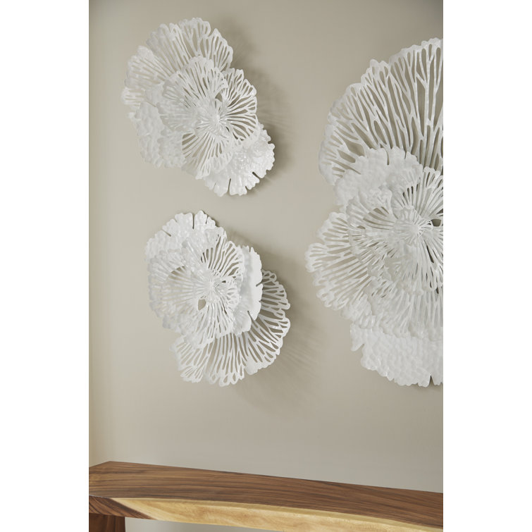 White Metal Contemporary Flower Wall Sculpture