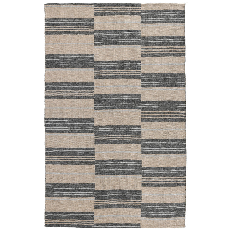 Charcoal Geometric 2' x 3' Handwoven Synthetic Area Rug