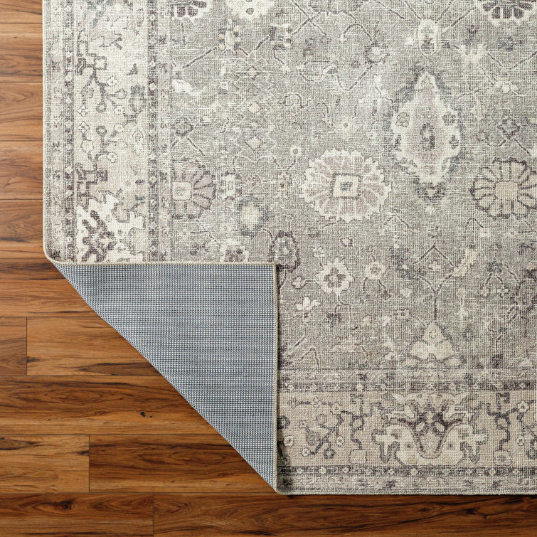 Davina Vintage-Style Floral Motif Area Rug in London Fog, 6'7" x 9'