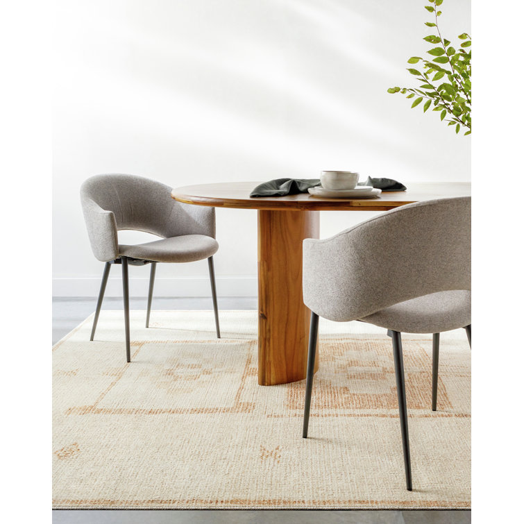 Solana Ivory & Beige Vintage-Inspired Easy-Care Area Rug - 6'7" x 6'7"