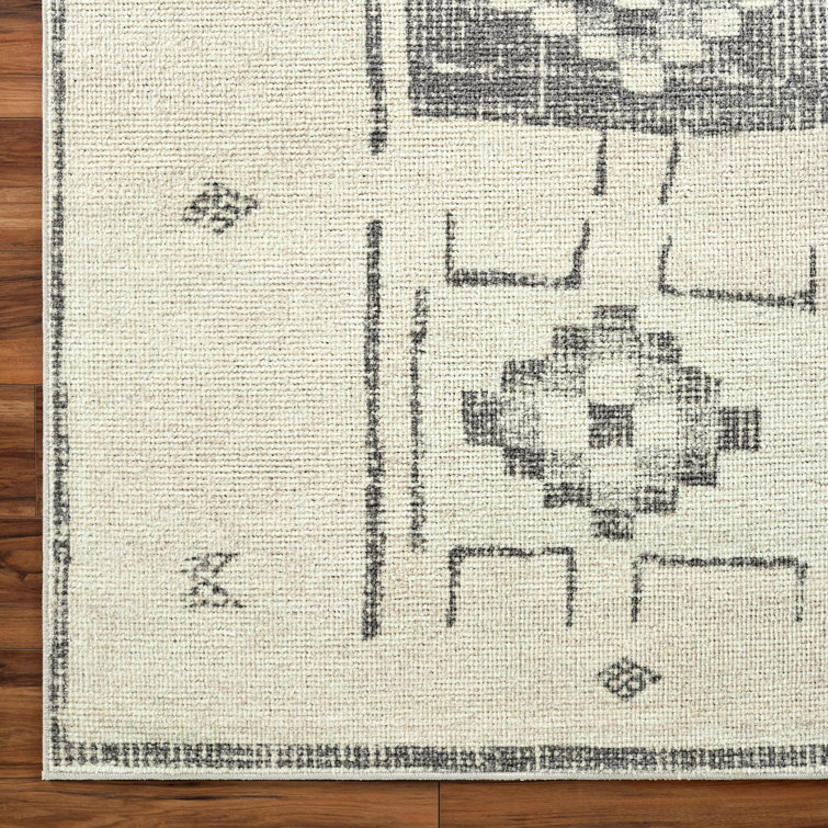 Solana Vintage Charcoal Hand-Knotted Synthetic Area Rug, 5'3" x 7'